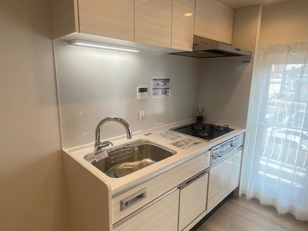 Renovated 2LDK Apartment in Funabashi, Chiba Near Station - Thumbnail 4