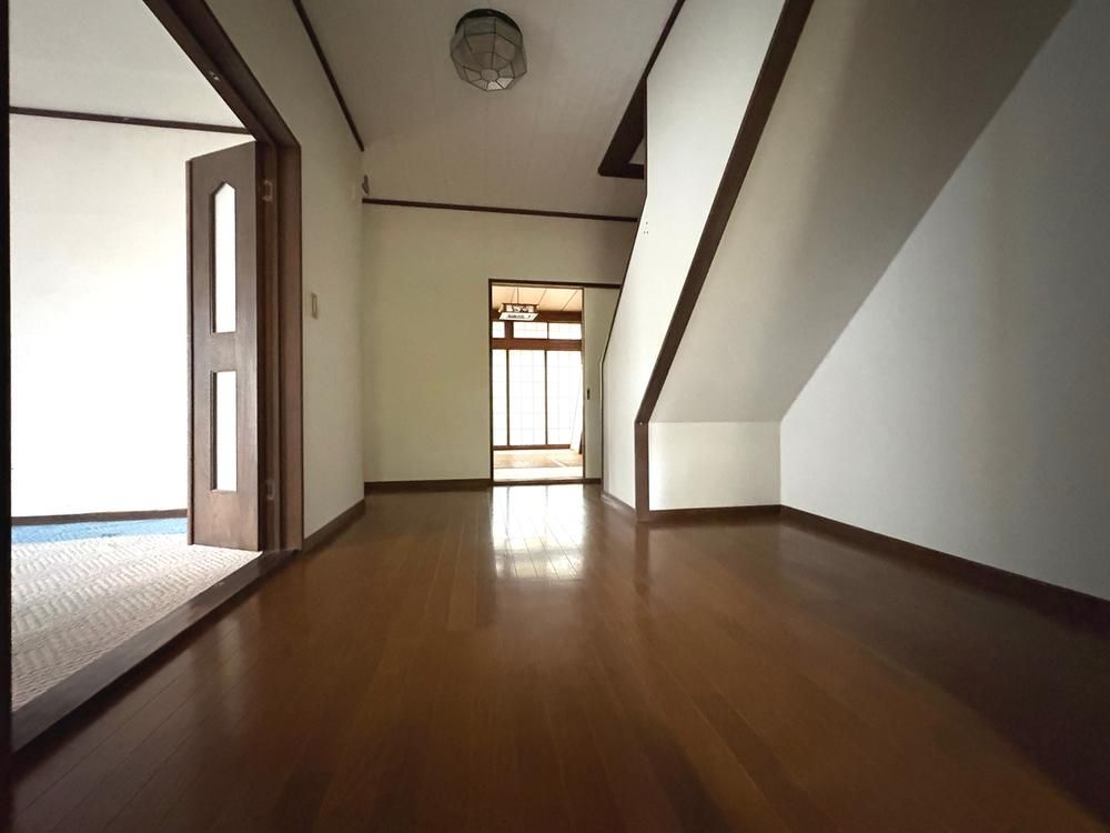 4DK Detached House in Joetsu, Niigata – 669m2 Land, 276m2 Floor Area - Thumbnail 4