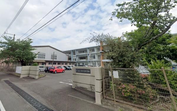 Renovated 3LDK House for Sale in Miyakonojo City, Miyazaki - Thumbnail 2