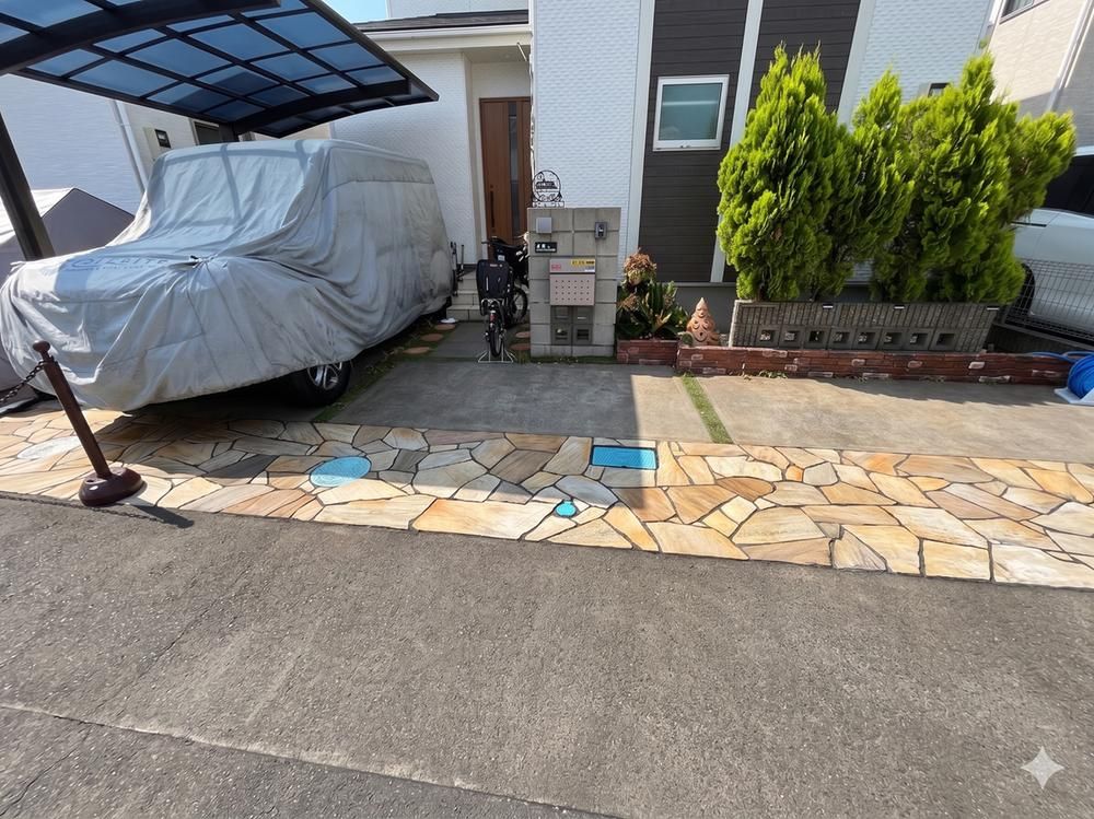 4LDK Detached House for Sale in Hiratsuka City - Thumbnail 2