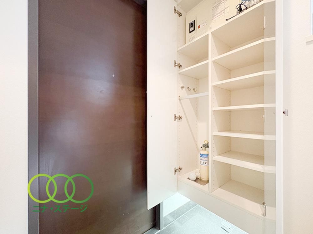 Favoritch Tower Shinagawa 40m² Studio Apartment in Minato - Thumbnail 4
