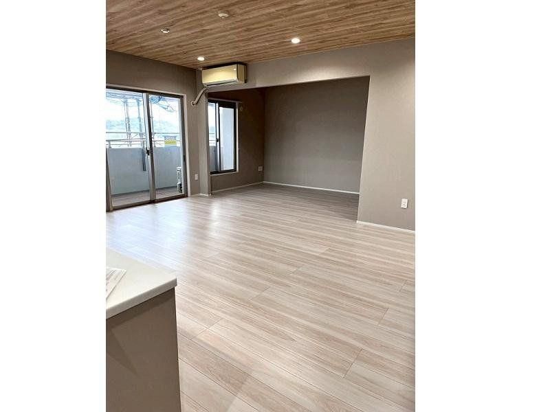 2LDK Apartment for Sale in Kochi City, 86.2 sqm - Thumbnail 4