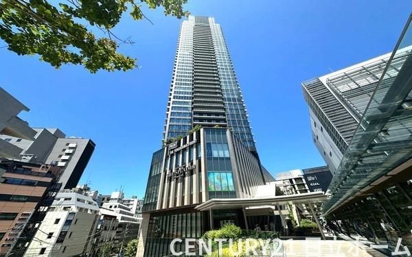 2LDK Condominium for Sale Near Yokohama Station - Thumbnail 3