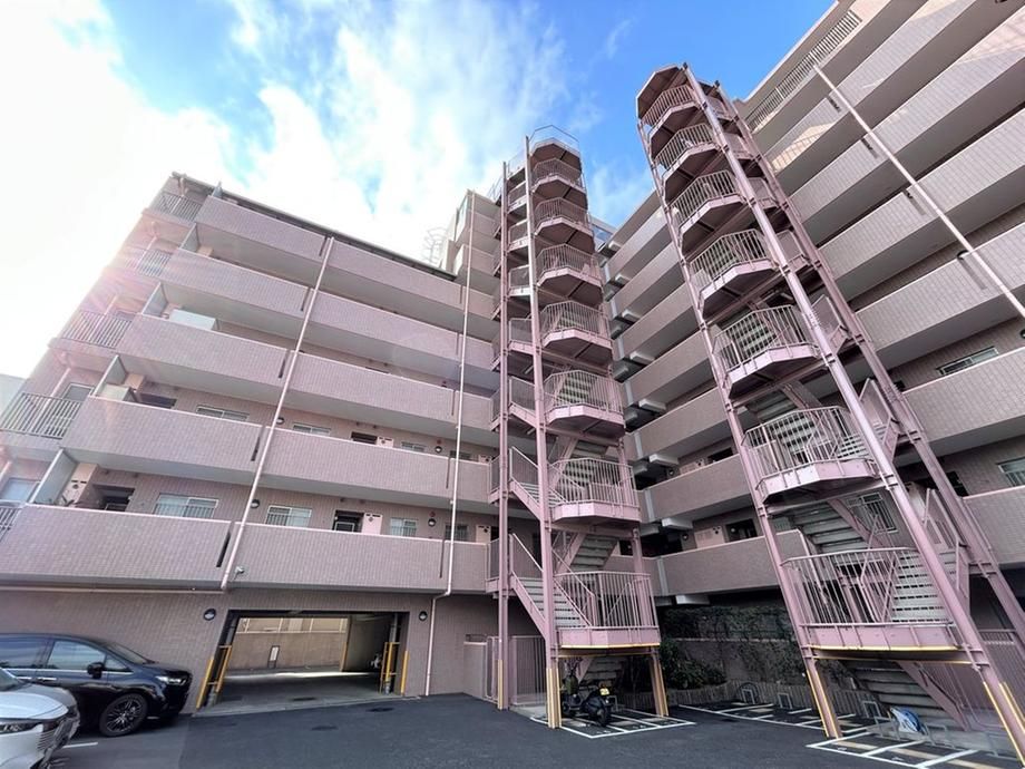 Oji Kamiya Park Homes 3LDK Apartment for Sale in Adachi - Thumbnail 4