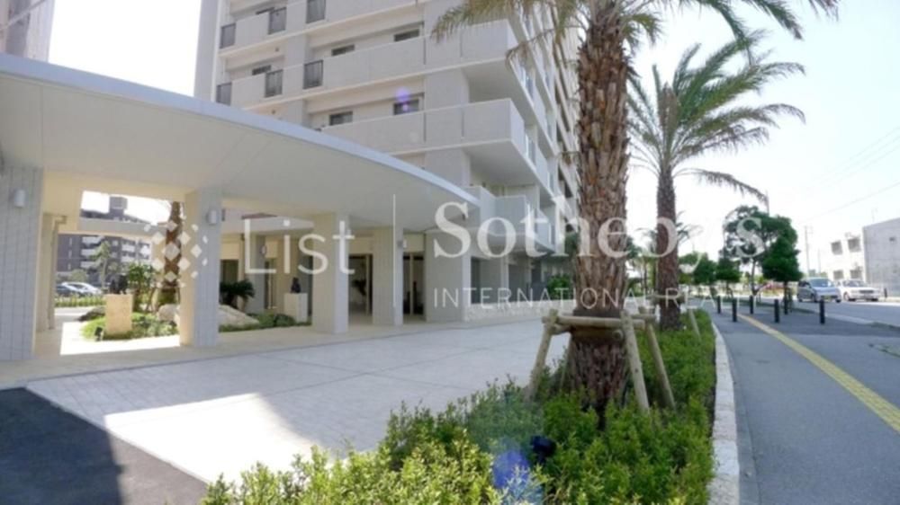2LDK Apartment for Sale in Toyosaki, Tomigusuku, Okinawa - Thumbnail 2