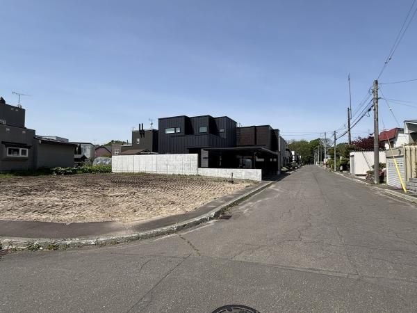 299.36 sqm Land for Sale in Kitahiroshima, Hokkaido - Thumbnail 2