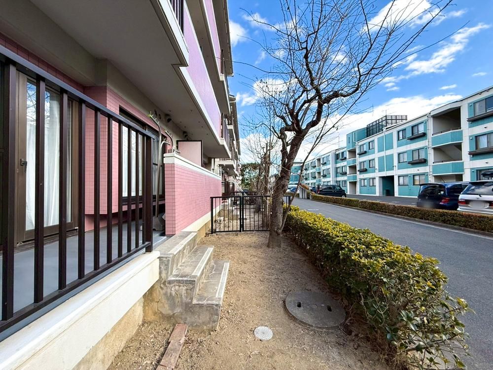 Renovated 3LDK Apartment with Garden in Sendai, Miyagi - Thumbnail 3