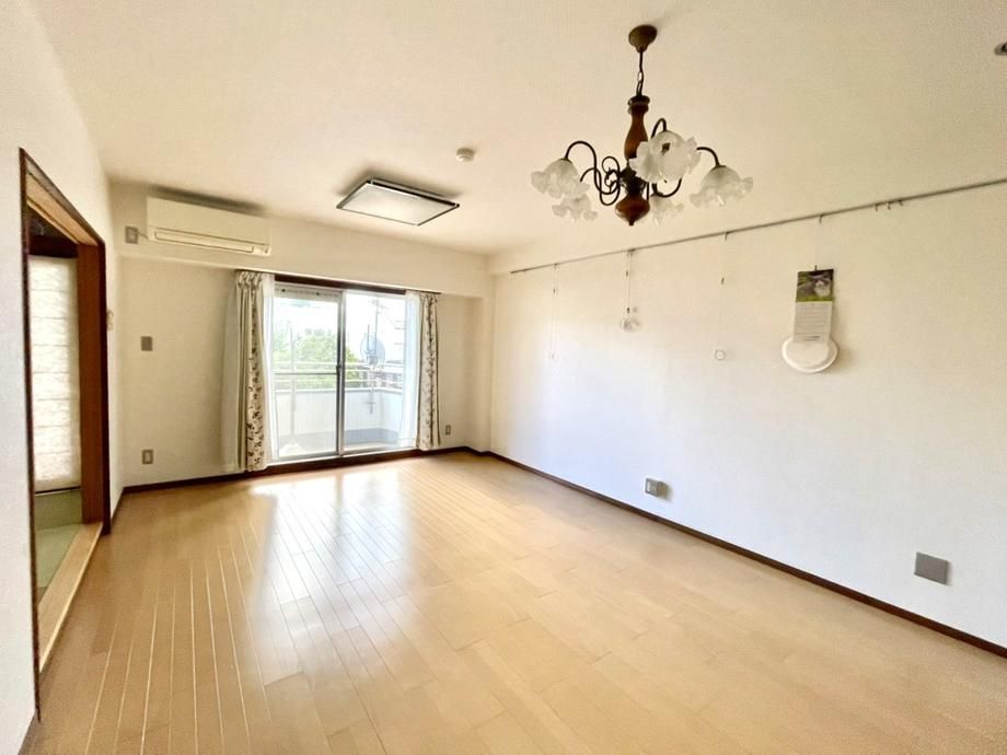 2LDK Apartment for Sale in Kochi City, Kochi Prefecture - Thumbnail 4
