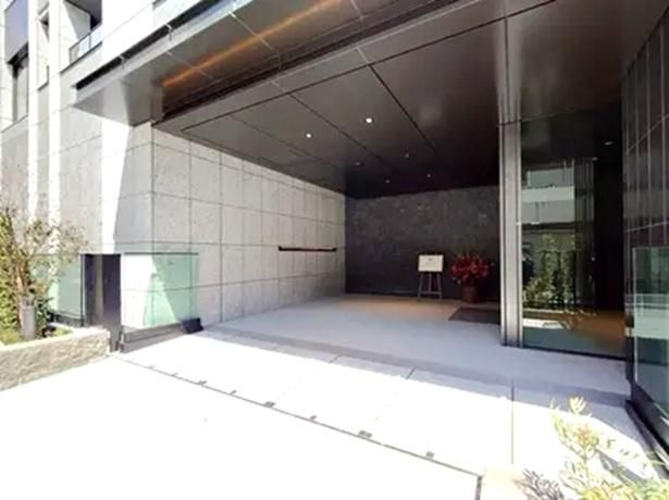 Proud Tower Shibuya 2LDK Apartment for Sale in Shibuya, Tokyo - Thumbnail 2