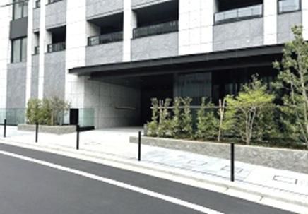 Proud Tower Shibuya 2LDK Apartment for Sale in Shibuya, Tokyo - Thumbnail 3