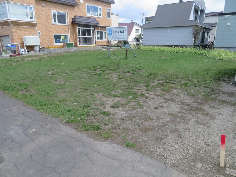 Land for Sale in Kita Ward, Sapporo Near Shinkawa Station - Thumbnail 3