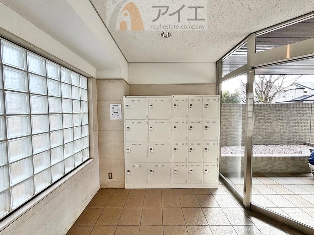 3LDK Renovated Apartment in Inage Ward, Chiba City - Thumbnail 4