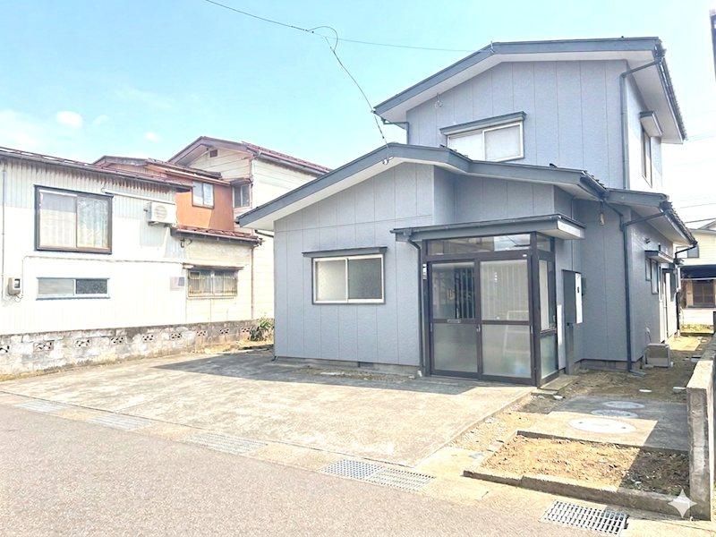 Renovated 4LDK House in Joetsu, Niigata - 106.67m2 - Thumbnail 2