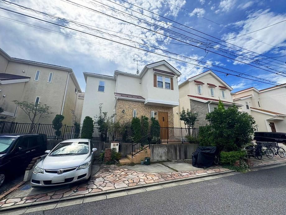 3LDK House for Sale in Funabashi, Chiba – 97m² - Thumbnail 2