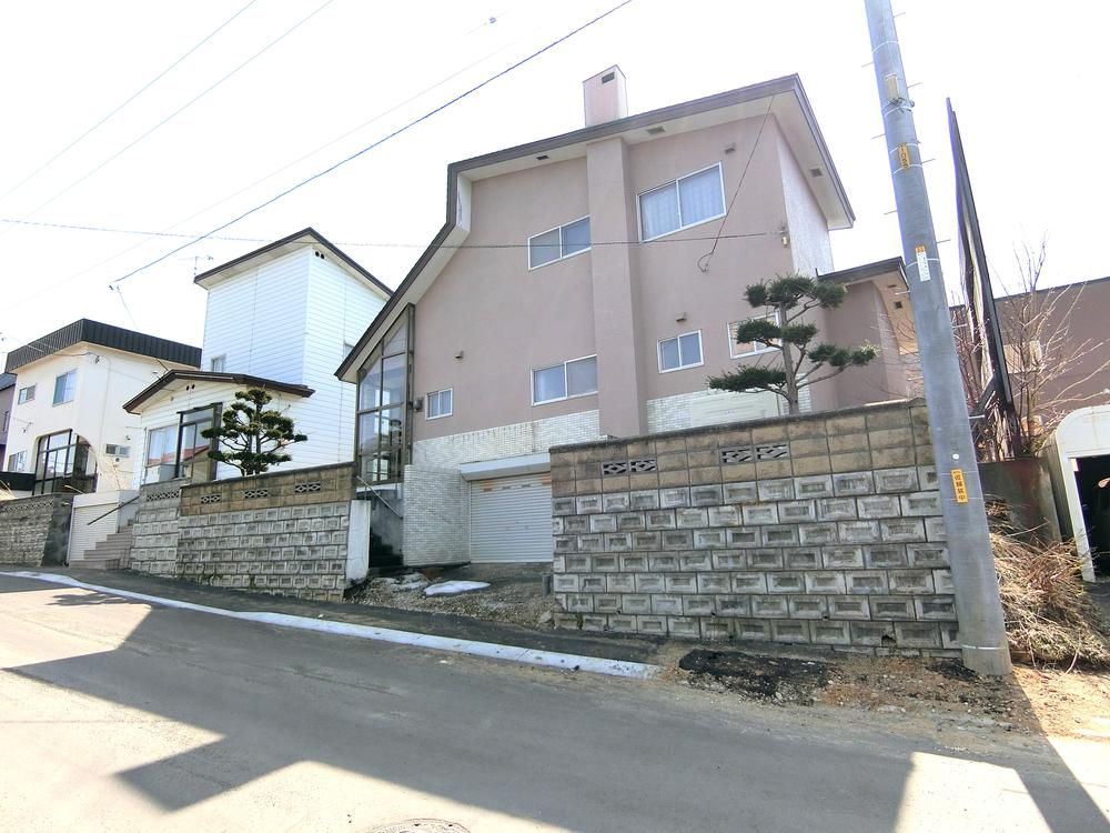 Land for Sale in Sapporo Teine 290.6m2 - Thumbnail 2