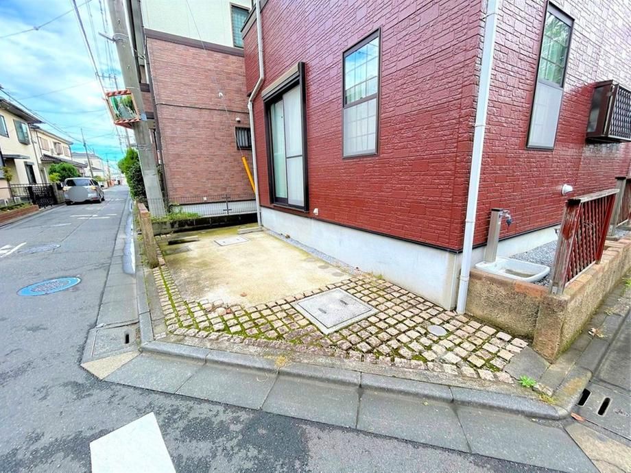4LDK Detached House for Sale in Saitama City, Midori Ward - Thumbnail 4