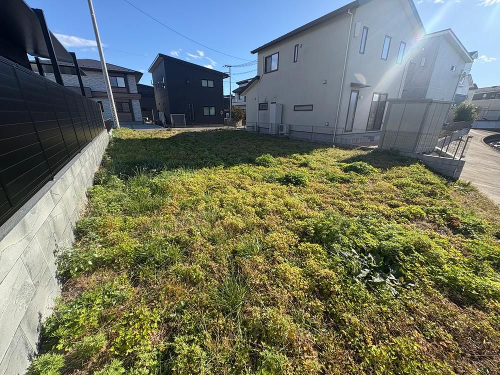 Land for Sale in Natori, Miyagi - 218m2 - Freehold - Image 1