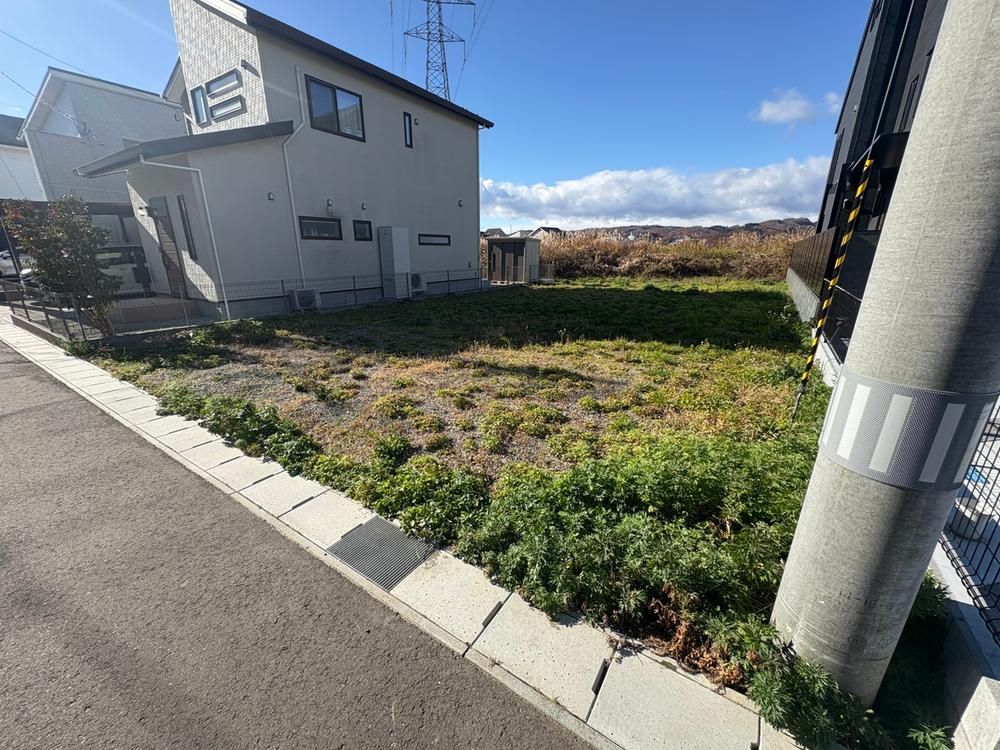 Land for Sale in Natori, Miyagi - 218m2 - Freehold - Thumbnail 3