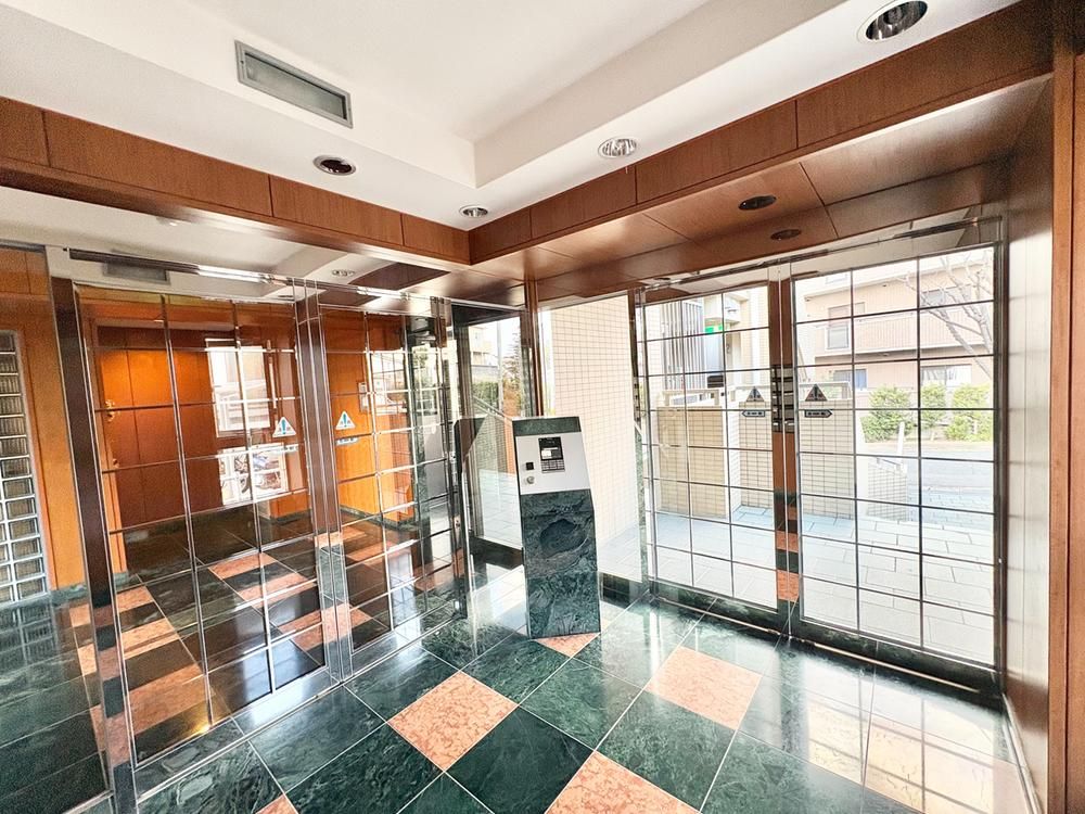 4LDK Park Homes Apartment for Sale in Fukuoka's Minami Ward - Thumbnail 4