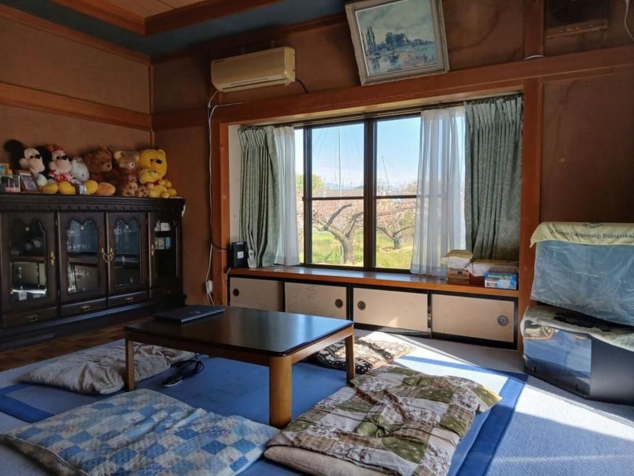 7K House on Large Lot in Kofu City, Yamanashi - Thumbnail 4