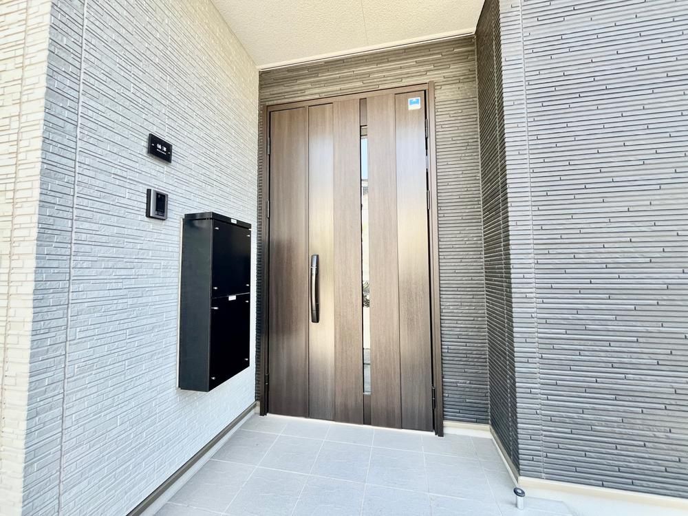 3LDK+S Detached House in Aoi Ward, Shizuoka City - 37 Million Yen - Thumbnail 2