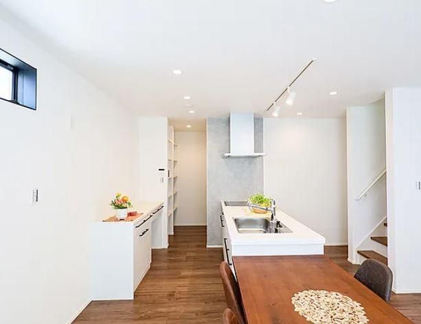 2LDK New Build House in Matsuyama, Ehime - 31 Million Yen - Thumbnail 3