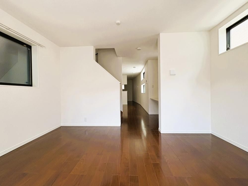Renovated 3LDK+S House Near Numabukuro Station in Nakano - Thumbnail 4