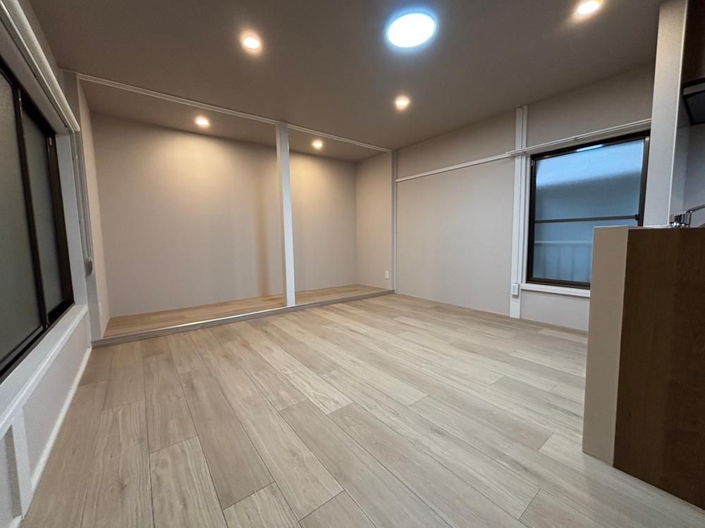 Renovated 2LDK House for Sale in Ebisu, Shibuya - Thumbnail 4