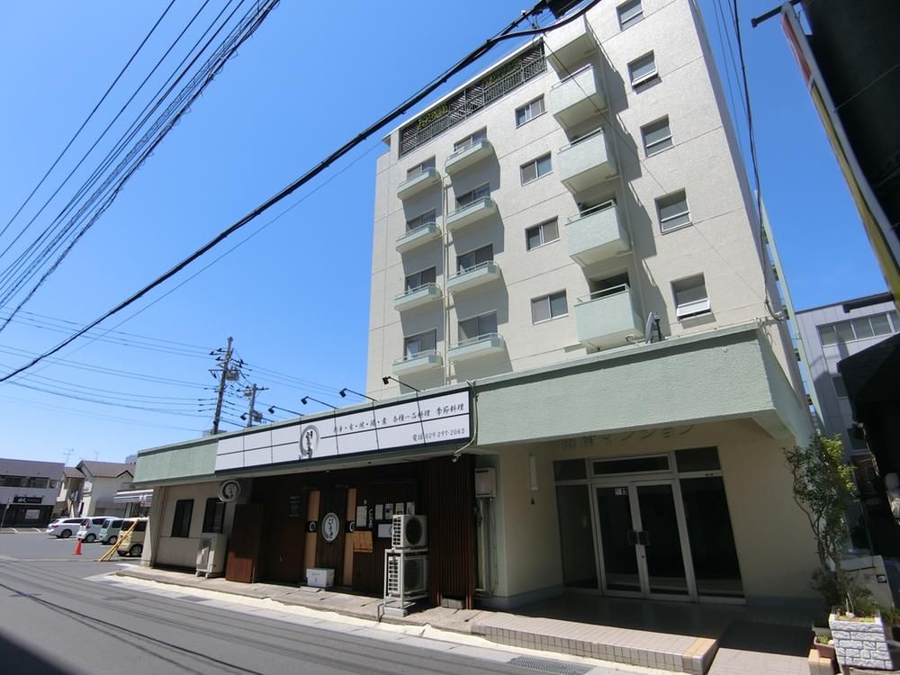 3K Apartment for Renovation Near Mito Station - 2.7 Million Yen - Thumbnail 3