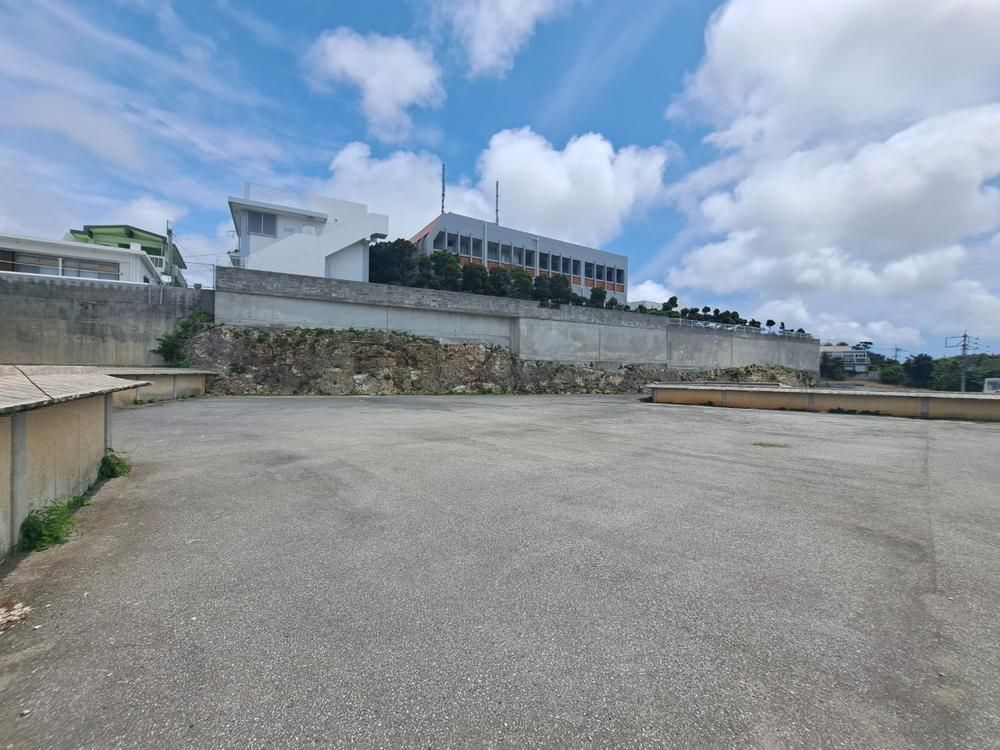 Land for Sale in Naha, Okinawa - 2589.25 sqm - Thumbnail 3