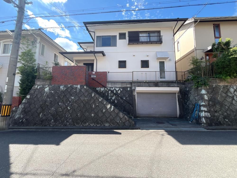 Land for Sale in Ikeda, Osaka - 163.89m2 Plot in Fushiodai - Thumbnail 2