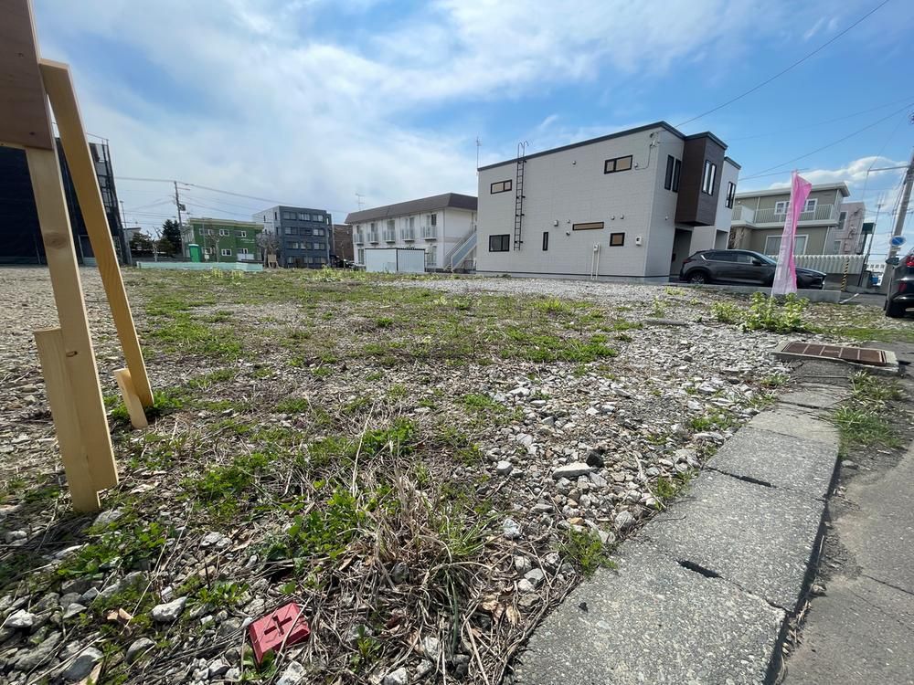 Land for Sale in Bunkyodai, Ebetsu City, Hokkaido - 199.99 sqm - Thumbnail 2