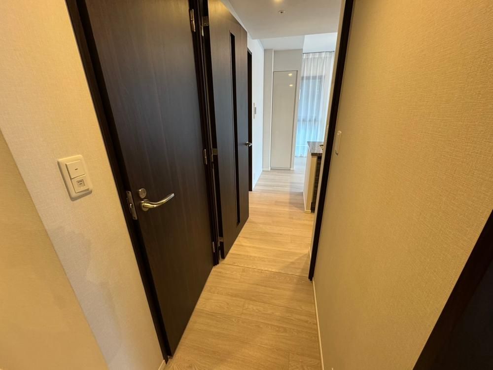 City Tower Osaka Hommachi 3LDK 66m² Apartment in Chuo-ku - Image 1