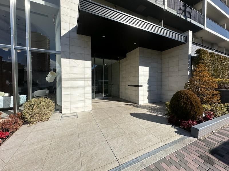 Premium Koriyama Station Cross 2LDK Apartment for Sale in Fukushima - Thumbnail 2