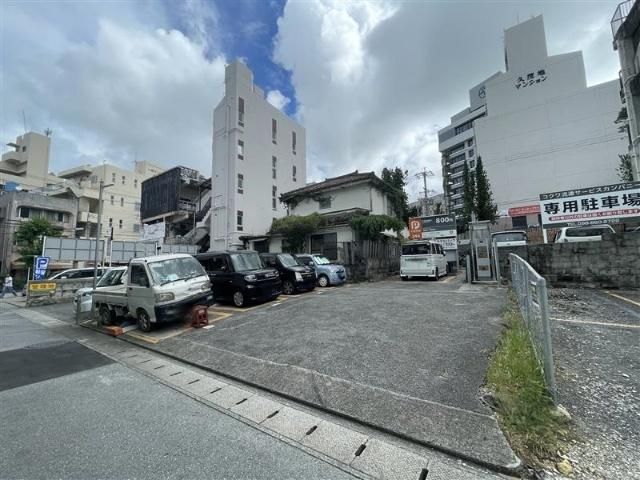 Commercial Land for Sale in Kumoji, Naha City - Thumbnail 4