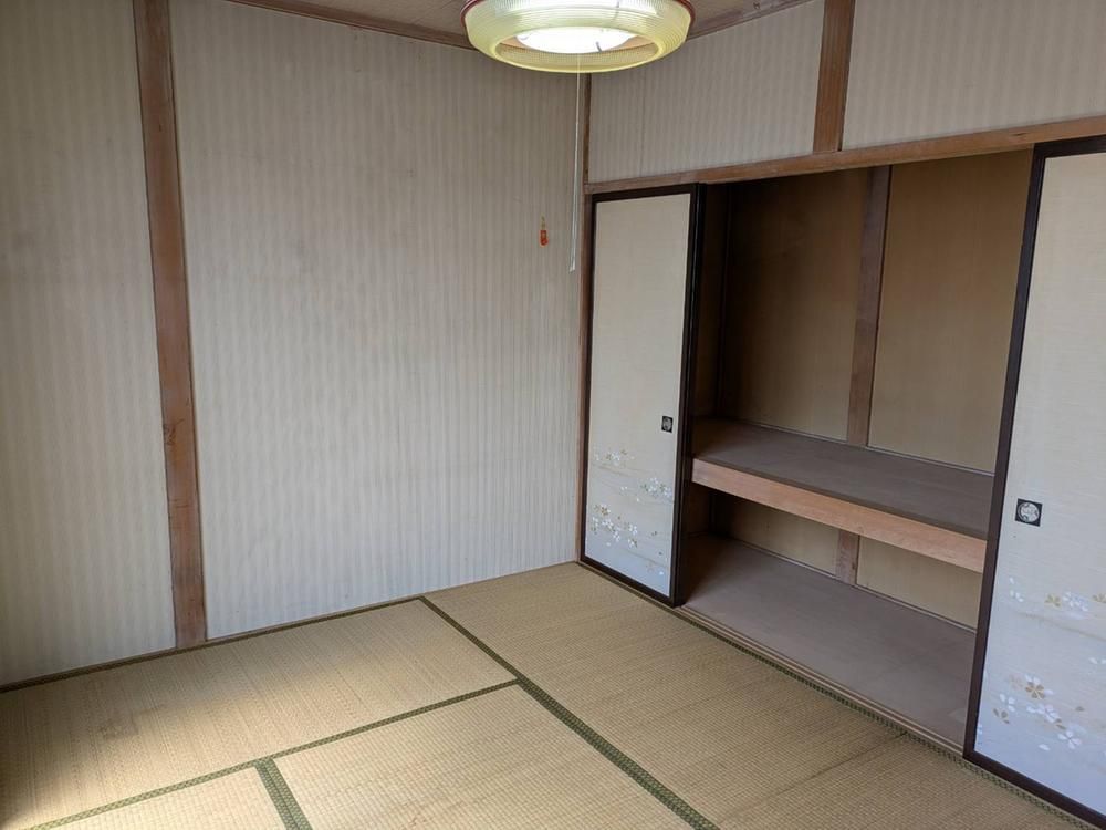 4LDK Detached House for Renovation in Kamikawa Town, Hokkaido - Thumbnail 4