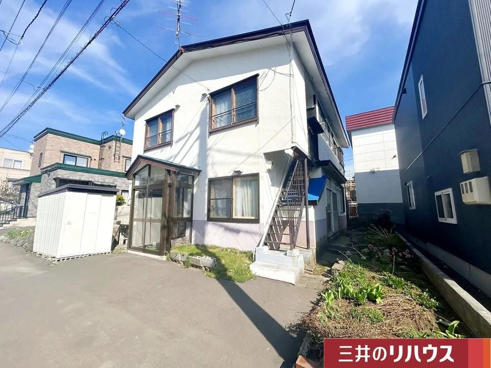 Land for Sale near Hachiken Station, Sapporo, 145.28 sqm - Image 1