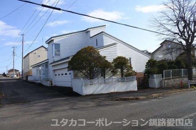 6LDK House for Sale in Midorigaoka, Kushiro - 603.98 sqm - Thumbnail 2