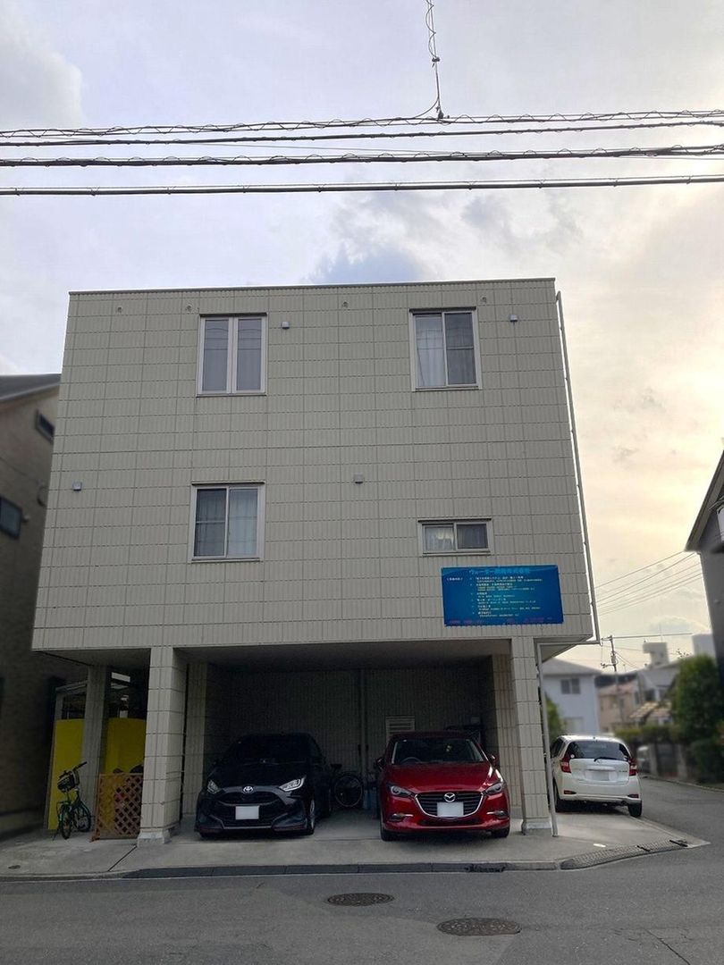 6LDK Two-Family Hebel House with Solar in Hiroshima - Thumbnail 3