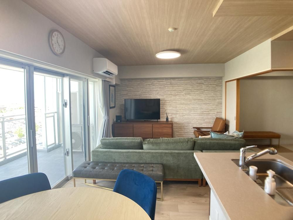 3LDK Apartment with Ocean View in Chatan, Okinawa for Sale - Thumbnail 4