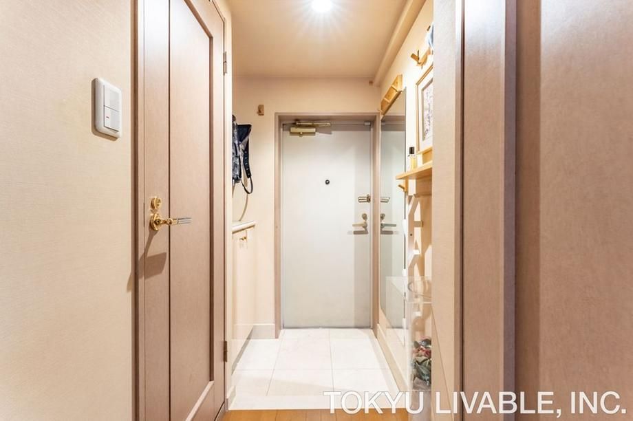 Studio Apartment in Kanagawa Ward, Yokohama Near Yokohama Station - Thumbnail 3