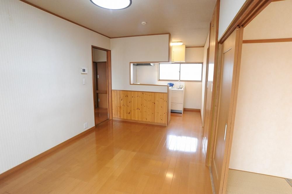 Detached House for Sale in Nagano City, 4LLDDKK, 192.84m² Land - Thumbnail 3