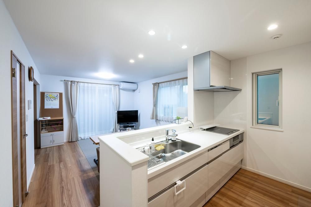 5LDK 2-Story House for Sale in Bunkyodai, Ebetsu, Hokkaido - Thumbnail 3