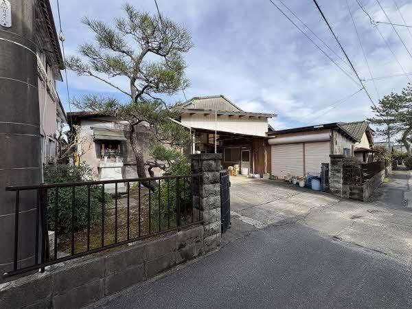 713.2 sqm Land for Sale in Yokkaichi, Mie - Thumbnail 2