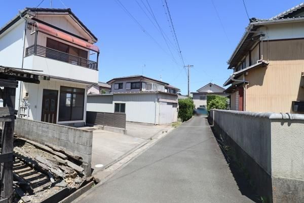 Renovated 4LDK House in Hamamatsu, Shizuoka - 86 sqm - Thumbnail 2