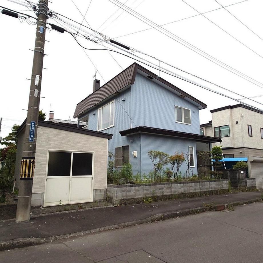 5LDK Used House for Sale in Tomakomai, Hokkaido - 5.5 Million Yen - Thumbnail 2