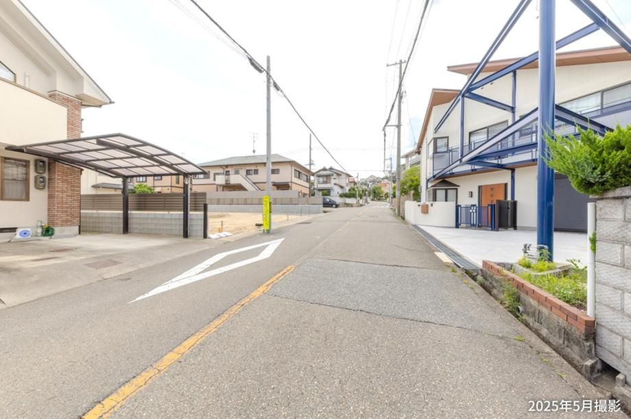 185m2 Building Plot in Takarazuka City, Hyogo - Thumbnail 3