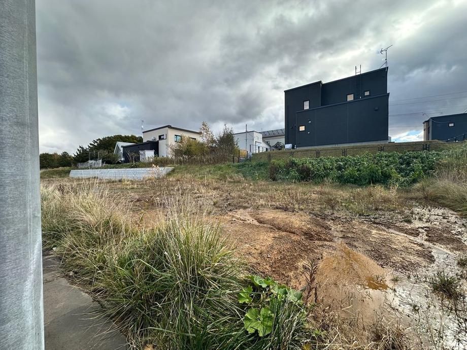 Land for Sale in Kitahiroshima City, Hokkaido - 278.51 sqm - Thumbnail 2
