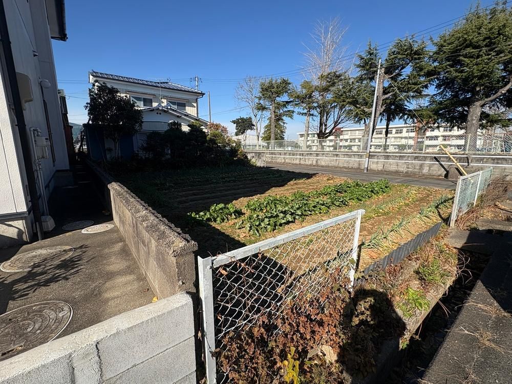 Land for Sale in Iwaki City, Fukushima - 263.53 sqm Corner Lot - Thumbnail 3