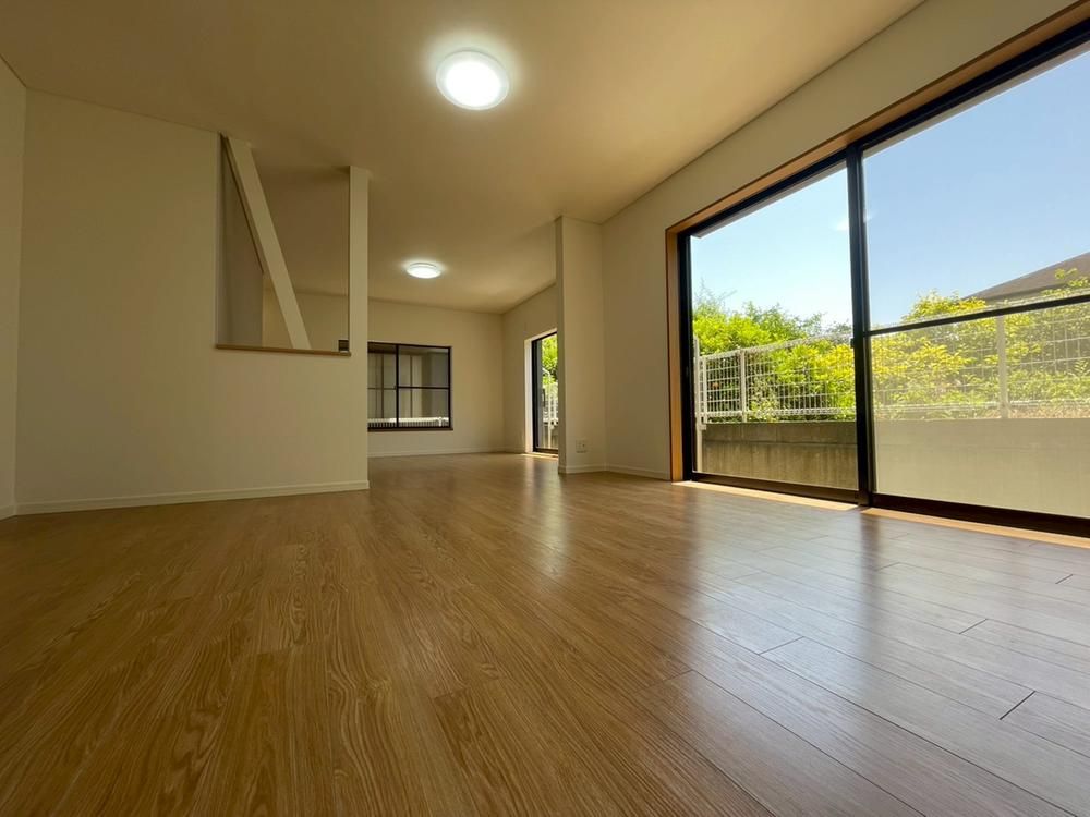 Renovated 4LDK House in Matsudo, Chiba - 109.3 sqm - Thumbnail 4